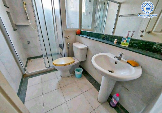 *****บ้านเดี่ยวมือสองย่านปทุมธานี ม.ปาริชาต ถนน345เนื้อที่กว้าง 123 ตร.ว. ฟังก์ชัน 3 ห้องนอน 3 ห้องน้ำ ที่จอดรถ 4 คัน บ้านกว้างขวาง พื้นที่ใช้สอยจัดเต็ม บนทำเลแห่งการเดินทาง เชื่อมต่อถนน 345 ถนนสะพานนนทบุรี-บางบัวทอง ถนนรังสิต-ปทุมธานี และทางด่วน "ศรีสมาน" จองเลย!